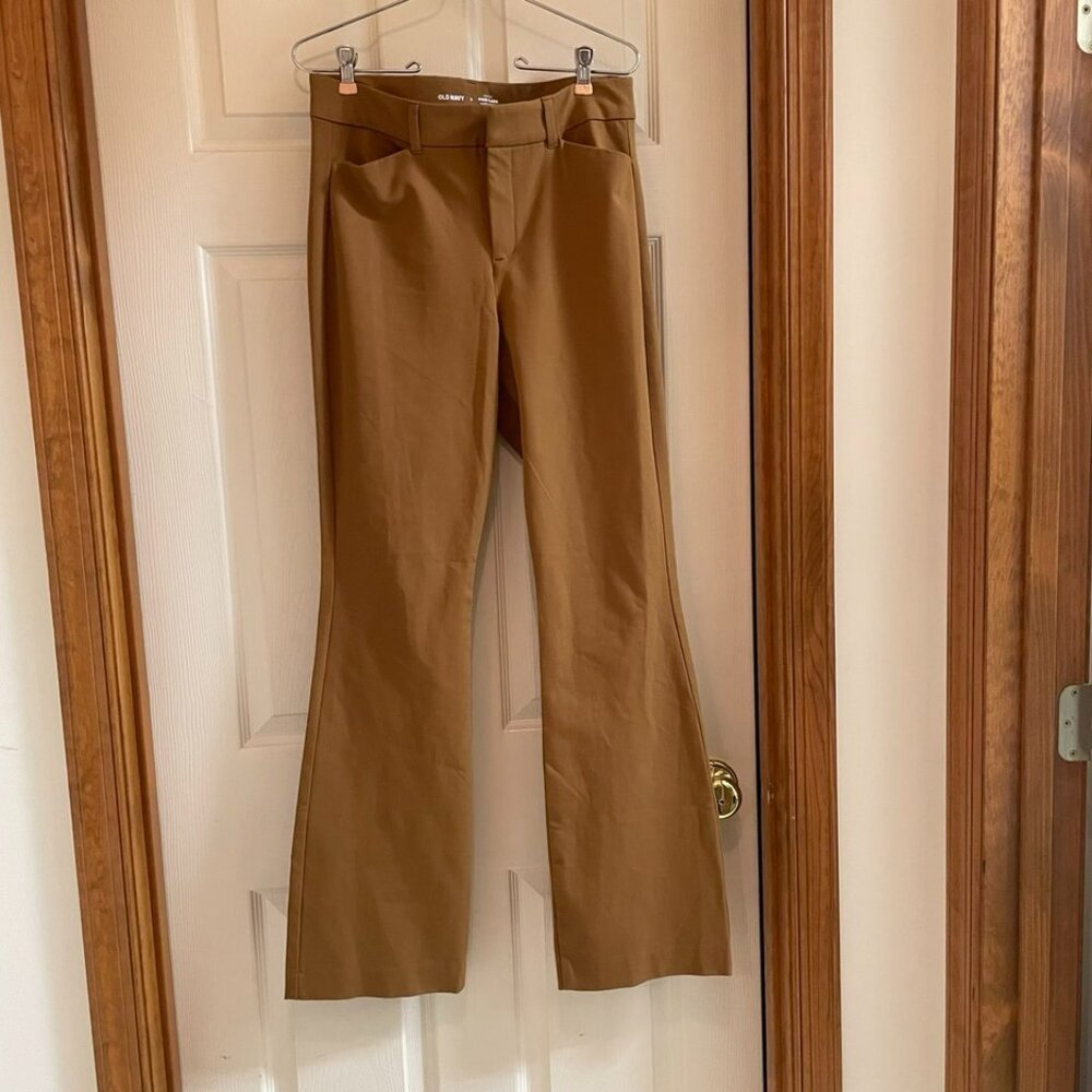 Old Navy Women's Boot Cut Pants in Brown